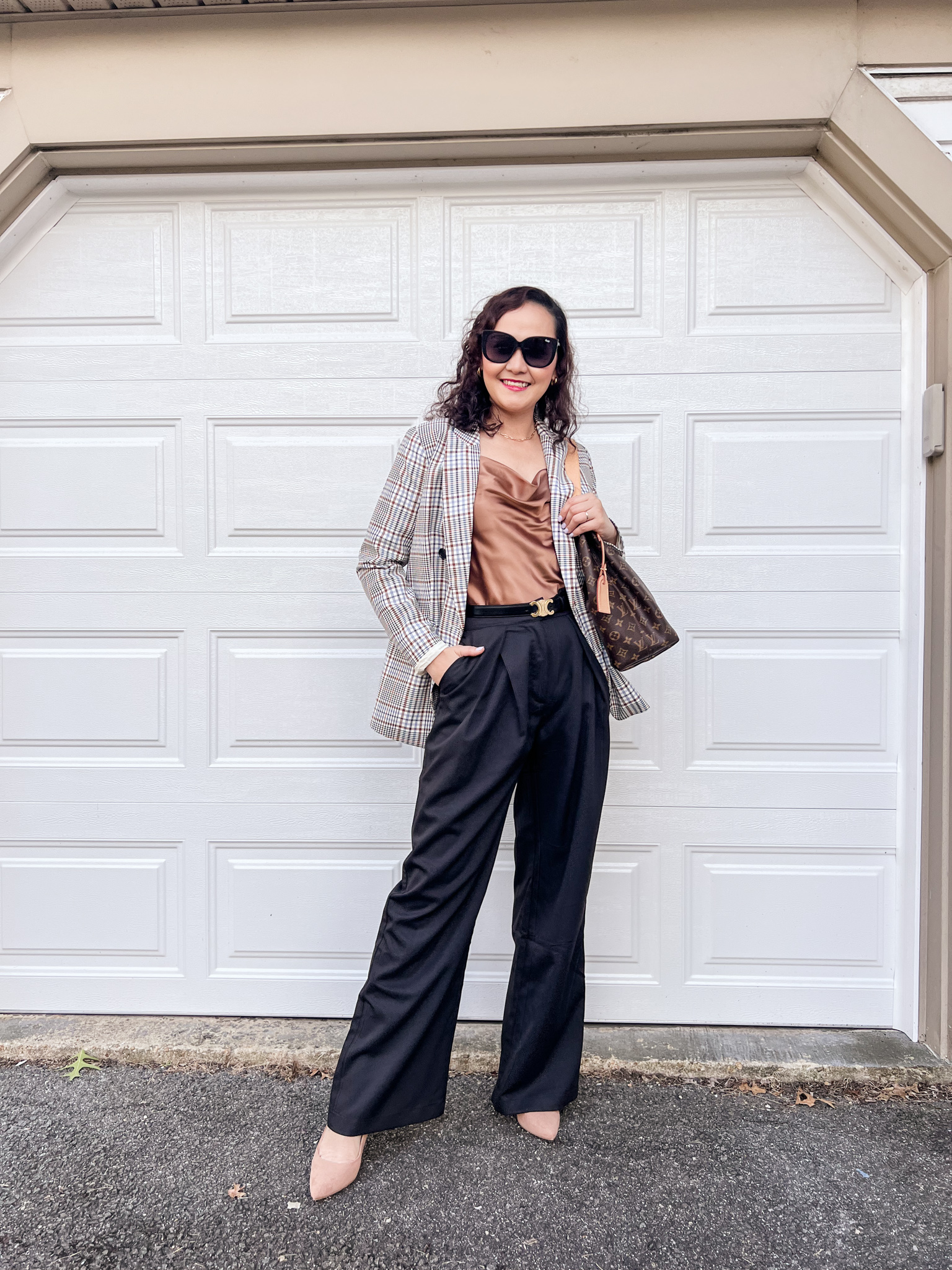 Business Casual Work Outfit | Ways to Style Split Hem Work Pants